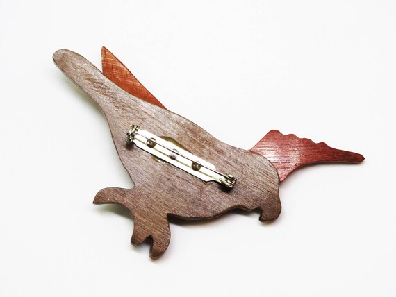 Carved Wooden Toucan Bird Novelty Brooch - image 3
