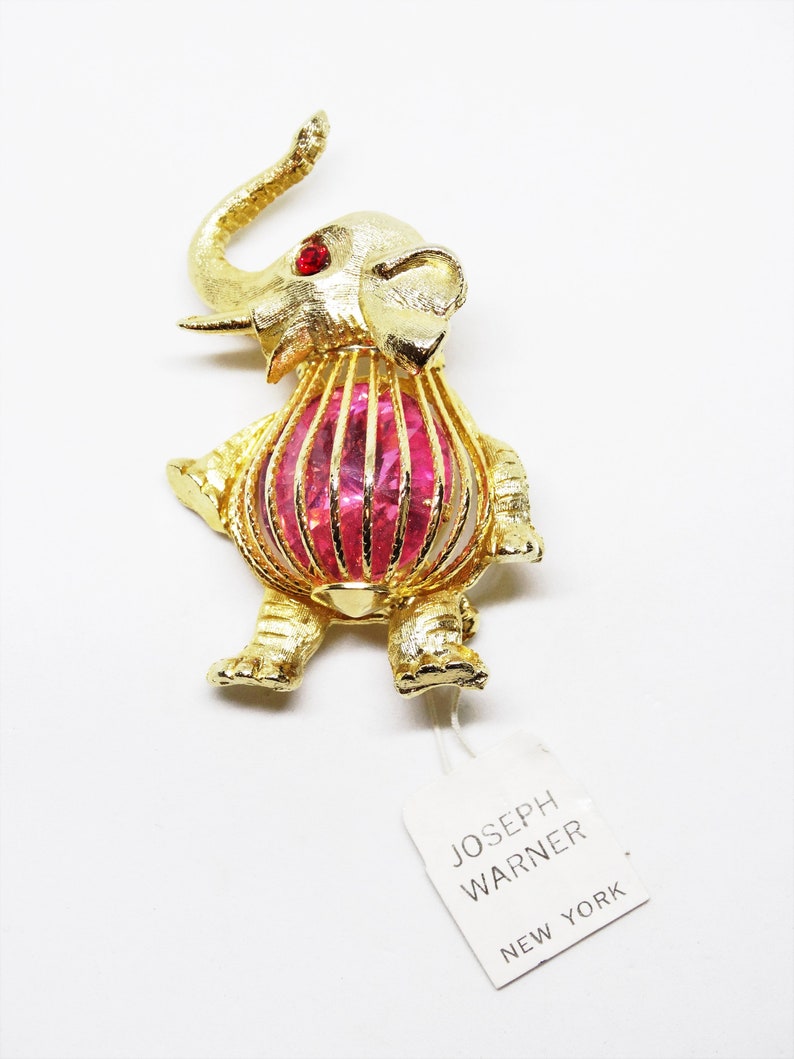 1950s Joseph Warner New York Novelty Pink Elephant Brooch
