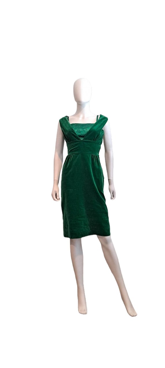 1960s Green Velvet Cocktail Dress - image 1