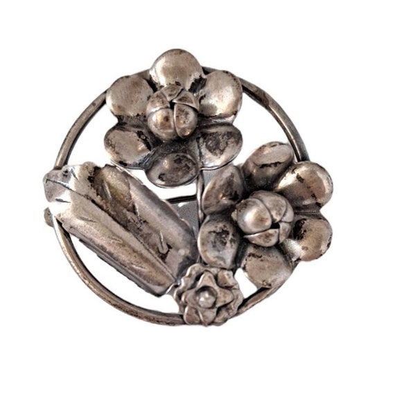 Sterling Silver Flower and Leaf Circle Brooch