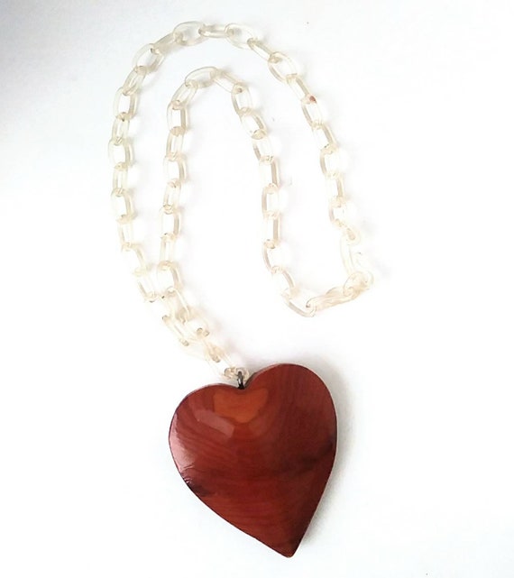 Vintage 1940s Sweetheart Celluloid Choker Pendant