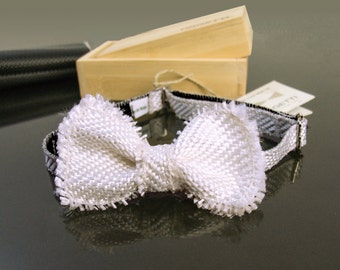 SILK BOW TIE, Butterfly Bowtie, Wedding Bowtie, Pre-Tied Bowie, Neckwear, Necktie Timeless Treasures White Grey Pre Tied Upcycled Bow Ties