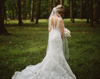 Waltz length Wedding Bridal Veil 54 inches white, ivory, Wedding veil Long bridal Veil Waltz floor length veil bridal veil cut edge veil