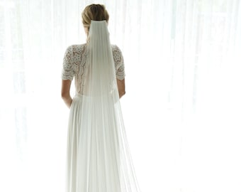 Silk Tulle Wedding Veil, 100% natural Ivory silk tulle Veil, super soft silk tulle wedding veil, chapel silk veil Bridal simple wedding veil