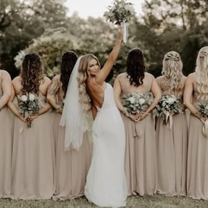 Soft Bridal Wedding Veil, classic veil ,ivory bridal Veil Elbow Fingertip Chapel Cathedral length veil, bridal cut veil, Simple Sheer Veil