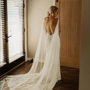 Veil Cape, Bridal cape, Wedding Bridal cape veil Ivory long Modern veil Draped bridal cape coverup, english veil, shoulder train