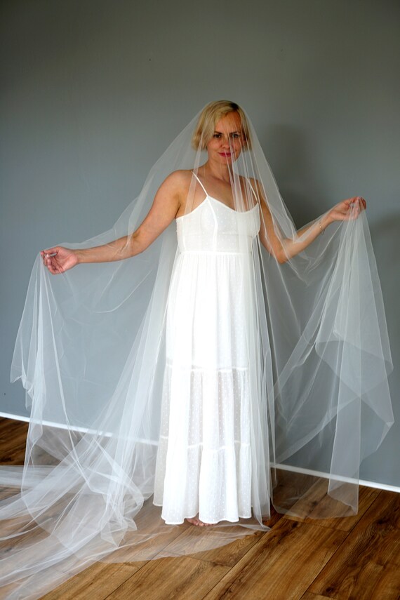Velo de novia largo con pedreria velo de novia transparente estilo catedral de capilla velo largo con pedreria color marfil de Royal Bridal velo largo con pedreria de Kim Kardashia Etsy
