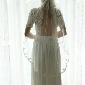 Delicate Lace Bridal Veil Lace Wedding Veil, Lace white ivory soft veil bridal Veil Fingertip Elbow Cathedral Chapel length bridal veil gift