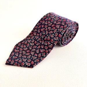 Vintage Silk Paisley Tie