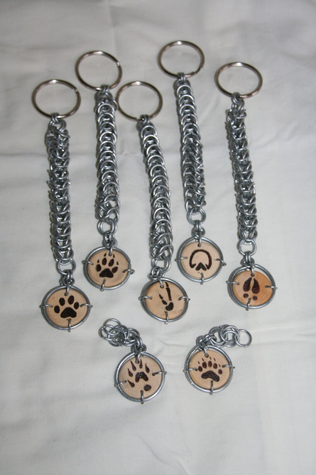Chainmaille Key Chain With Wooden Animal Foot Print - Etsy