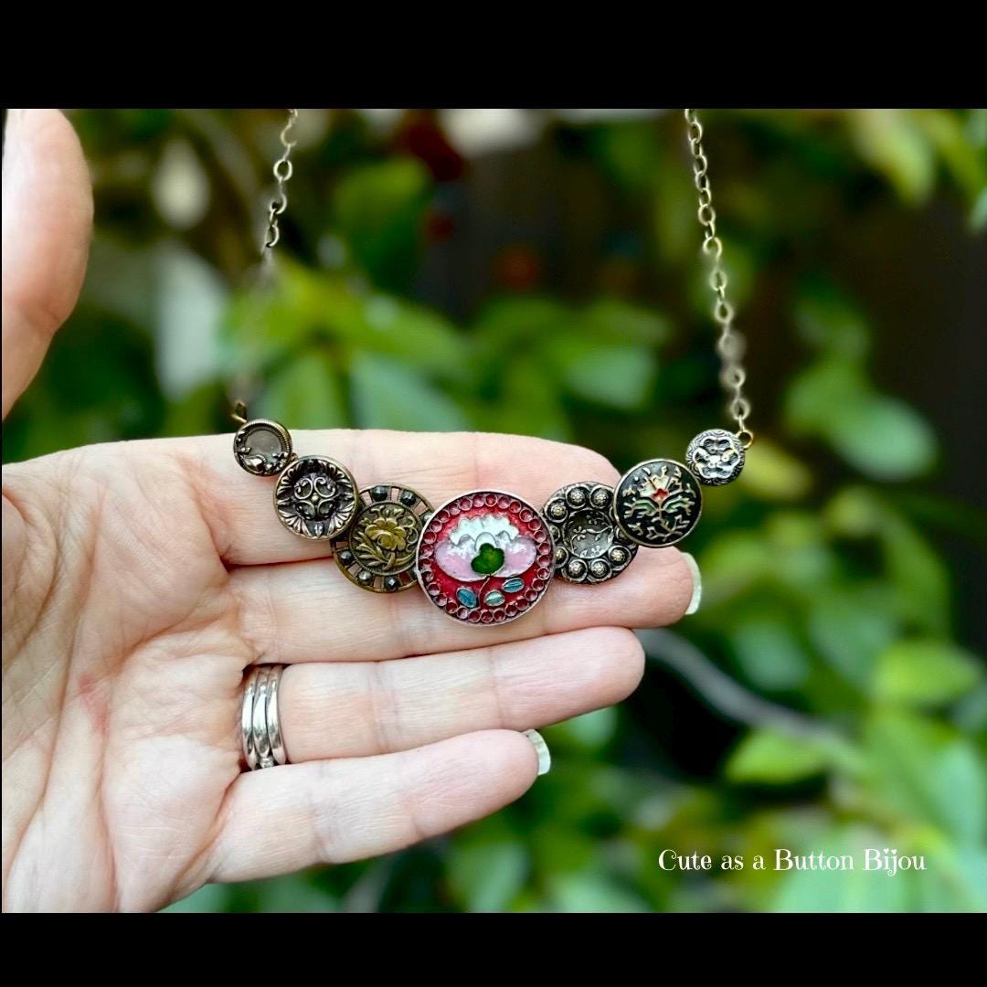 Button Necklace - Etsy