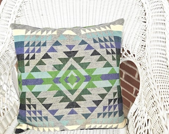 Vintage~~Authentic~~Pendleton~~Beaver State~~Aztec Pattern~~Blanket Pillow Cover~~ 100% Wool~~Handmade~~20 x 20 Inches~~