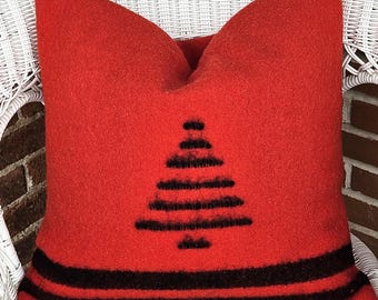 Vintage~~Hudson Bay Style Trapper~~Blanket Pillow Cover~~ 100% Wool ~~Handmade~~20 x 20 Inches~~Red With Black~~Seven Point