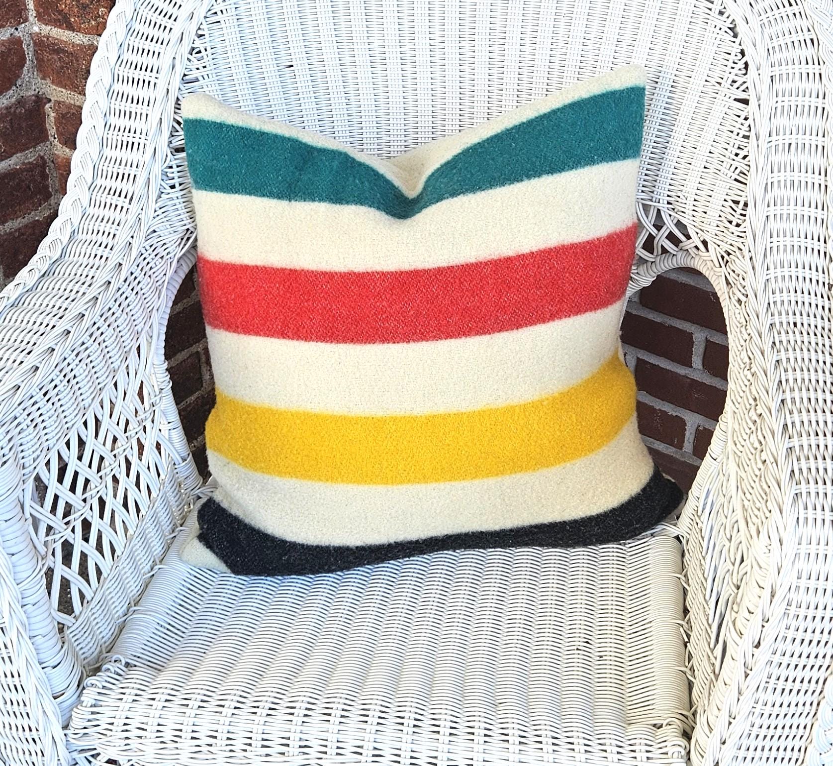 Vintage hudson's bay blanket - Etsy 日本