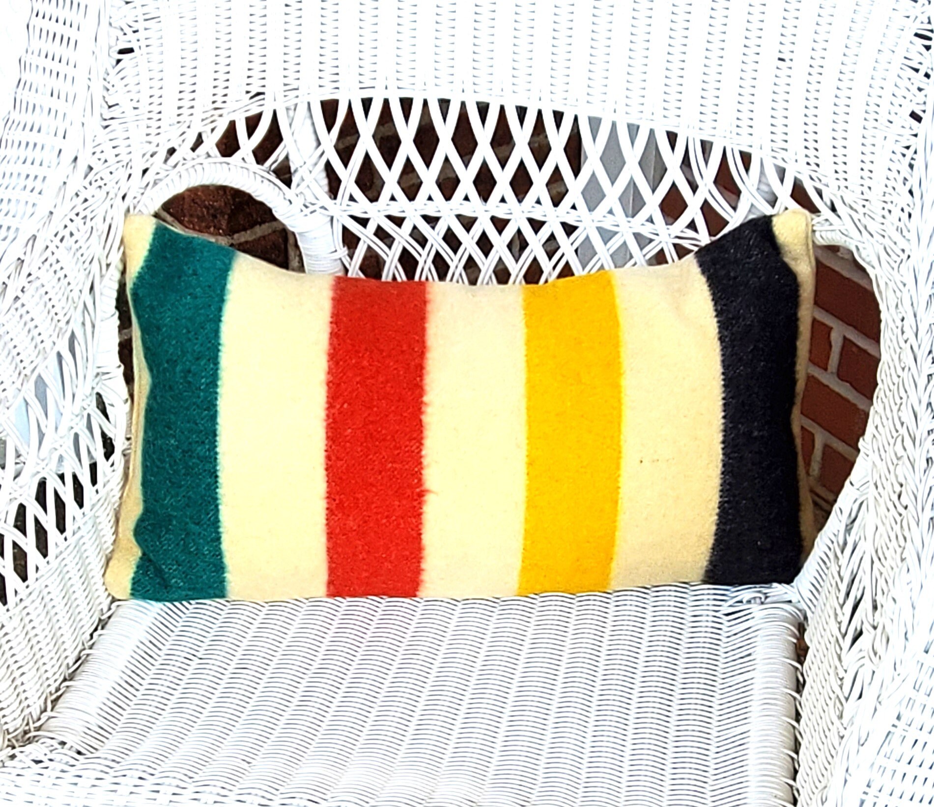 Vintagehudson Bay Styleblanket Pillow Coverrectangle100