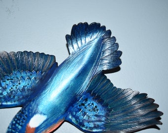カワセミの鳥の絵、革製の鳥 - ダイビングカワセミの壁掛け - 翼幅11