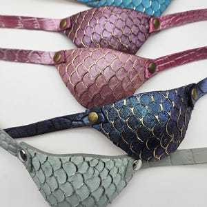 Cache-œil en cuir écaille de dragon avec boucle réglable pour homme et femme - fonctionnera pour une utilisation permanente sans toucher les yeux