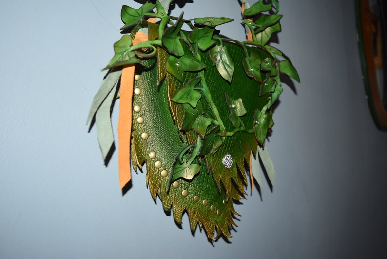 Poison ivy leather purse - ivy costume - green purse - custom order image 8