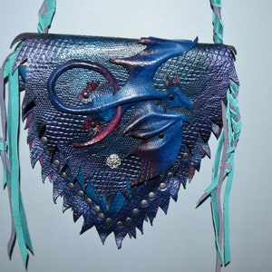 Fantasy Dragon leren portemonnee Aurora Dragon - 21 cm draak - deze is nu verkrijgbaar