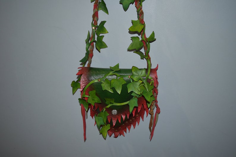 Poison ivy leather purse - ivy costume - green purse - custom order Green/red