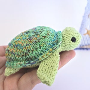 Mini turtle, stuffed animal, tiny plush sea turtle, sea creatures mini amigurumi, pocket toy, crochet turtle, green turtle knit turtle image 1