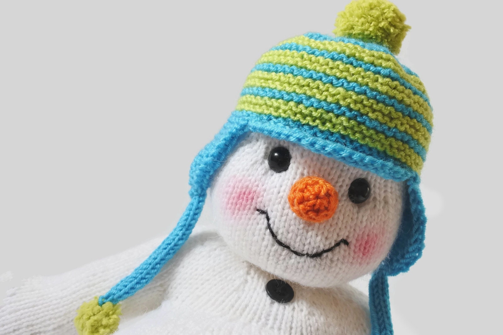 large snowman soft toy