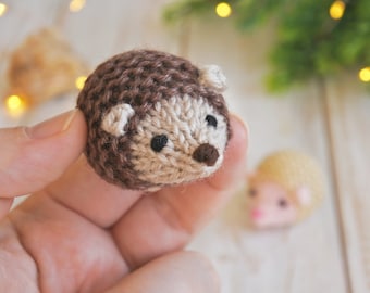 Miniature knitted hedgehog, gift for sister, woodland plush toy, tiny mini stuffed animal brown hedgehog made to order