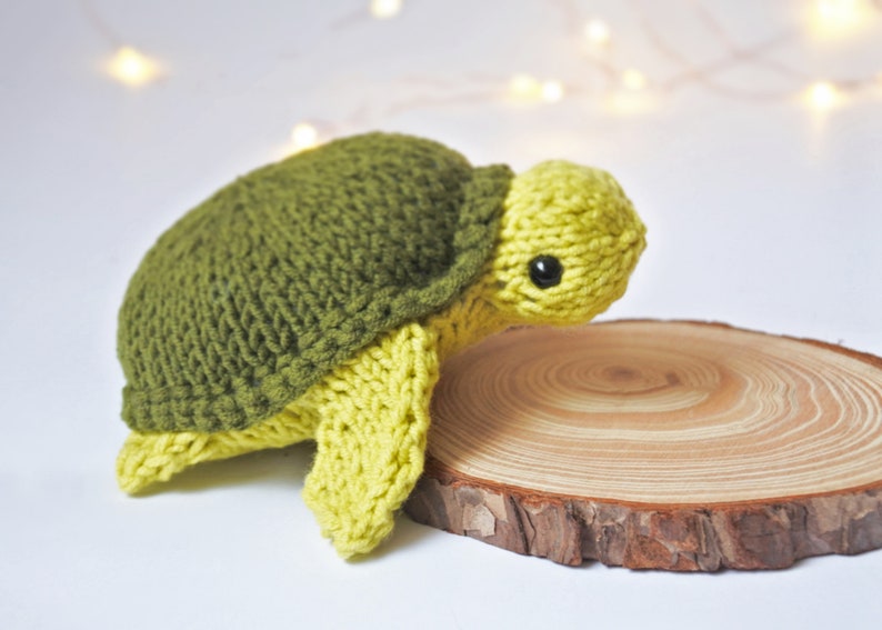 Mini turtle, stuffed animal, tiny plush sea turtle, sea creatures mini amigurumi, pocket toy, crochet turtle, green turtle knit turtle image 6