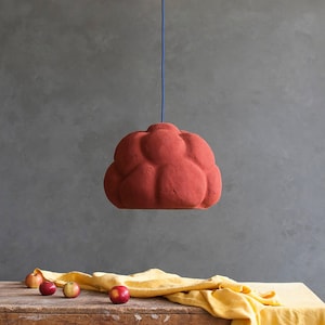 Lampada a sospensione in cartapesta Sensi I Rosso, Paralume di design, Lampada scultorea