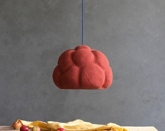 Lámpara colgante de papel maché Sensi I Roja, Pantalla llamativa, Lámpara escultural