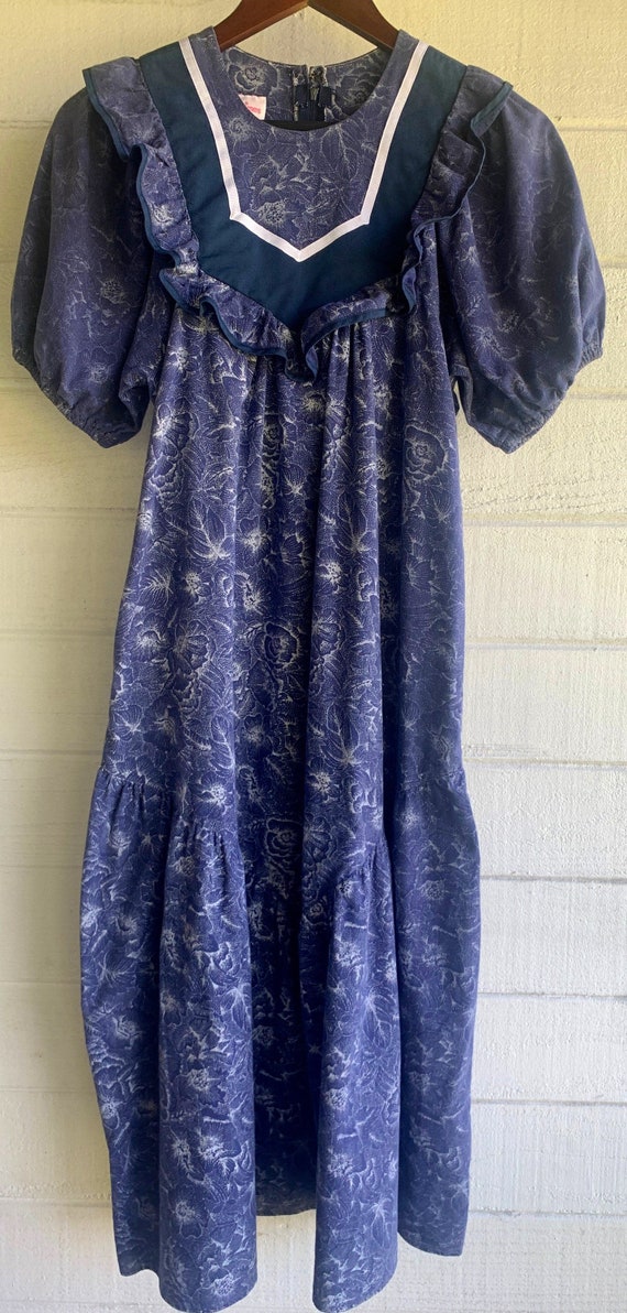 Vintage Good Times Muumuu
