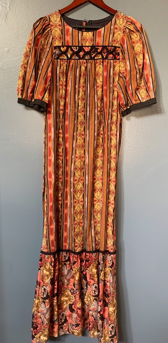 Vintage Karyl Kaye Muumuu