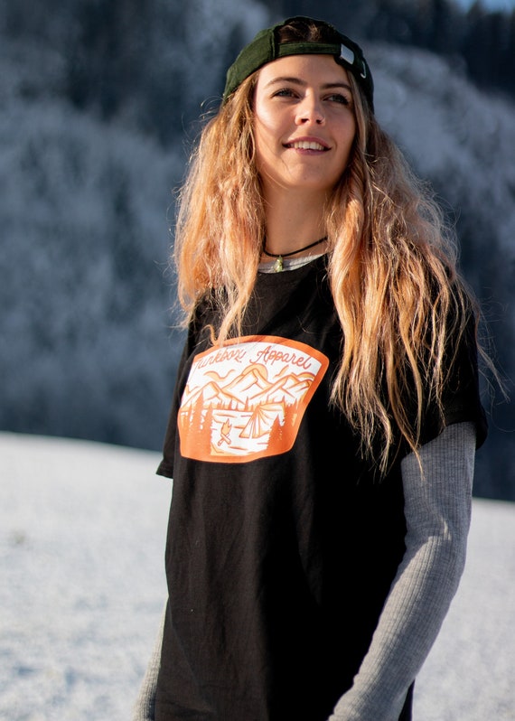 Black Explorers Organic UNISEX Tshirt ~ leisurewear, streetwear, tracksuit, retro, sportswear, branded, classic, basic tshirt, skiwear