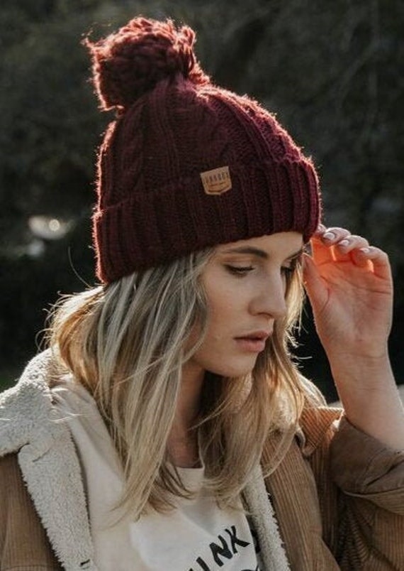 mens burgundy bobble hat
