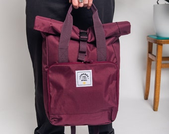 De Everyday Recycled Roll-Top Backpack in Burgundy ~ collegetas, schooltas, rugzak, reistas, herentas, damestas, handbagage