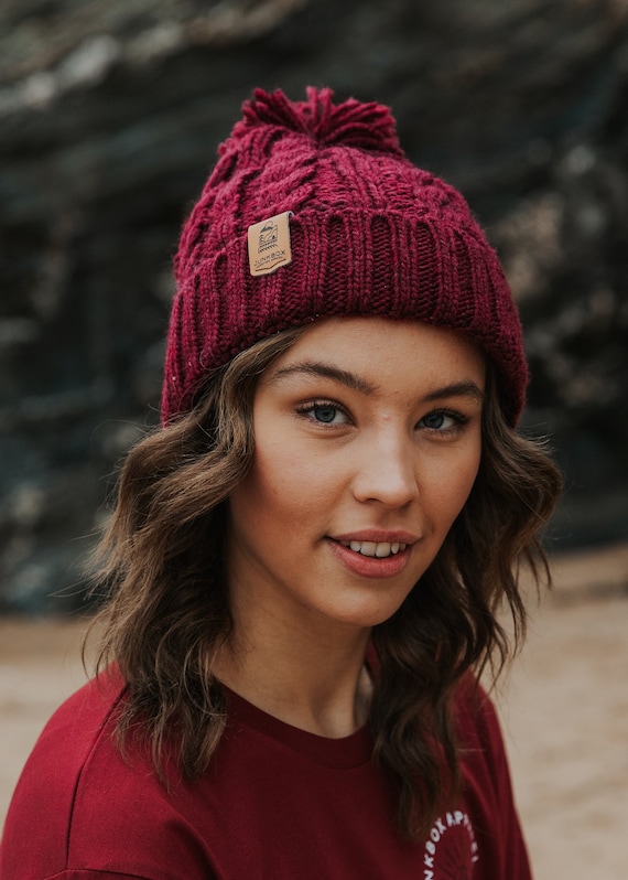 Wanderer Pom Bobble Hat in Burgundy Woolly Hat, Bobble Hat, Winter Hat, Beanie Hat, Unisex, Mens Hats, Womens Hats, Maroon Knitted Hat - Etsy Wanderer Pom Bobble Hat in Burgundy Woolly Hat, Bobble Hat, Winter Hat, Beanie Hat, Unisex, Mens Hats, Womens Hats, Maroon Knitted Hat - Etsy