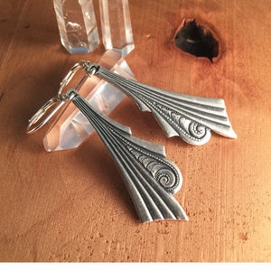 Vintage Silver earrings. Art Deco earrings. Silver statement earrings. Roaring 1920&#39;s jewelry. Vintage jewelry. Bridal earrings.