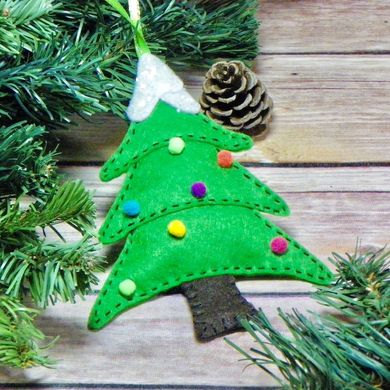 Arbol De Navidad Verde Decorado