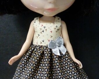 Blythe Doll color print Dress