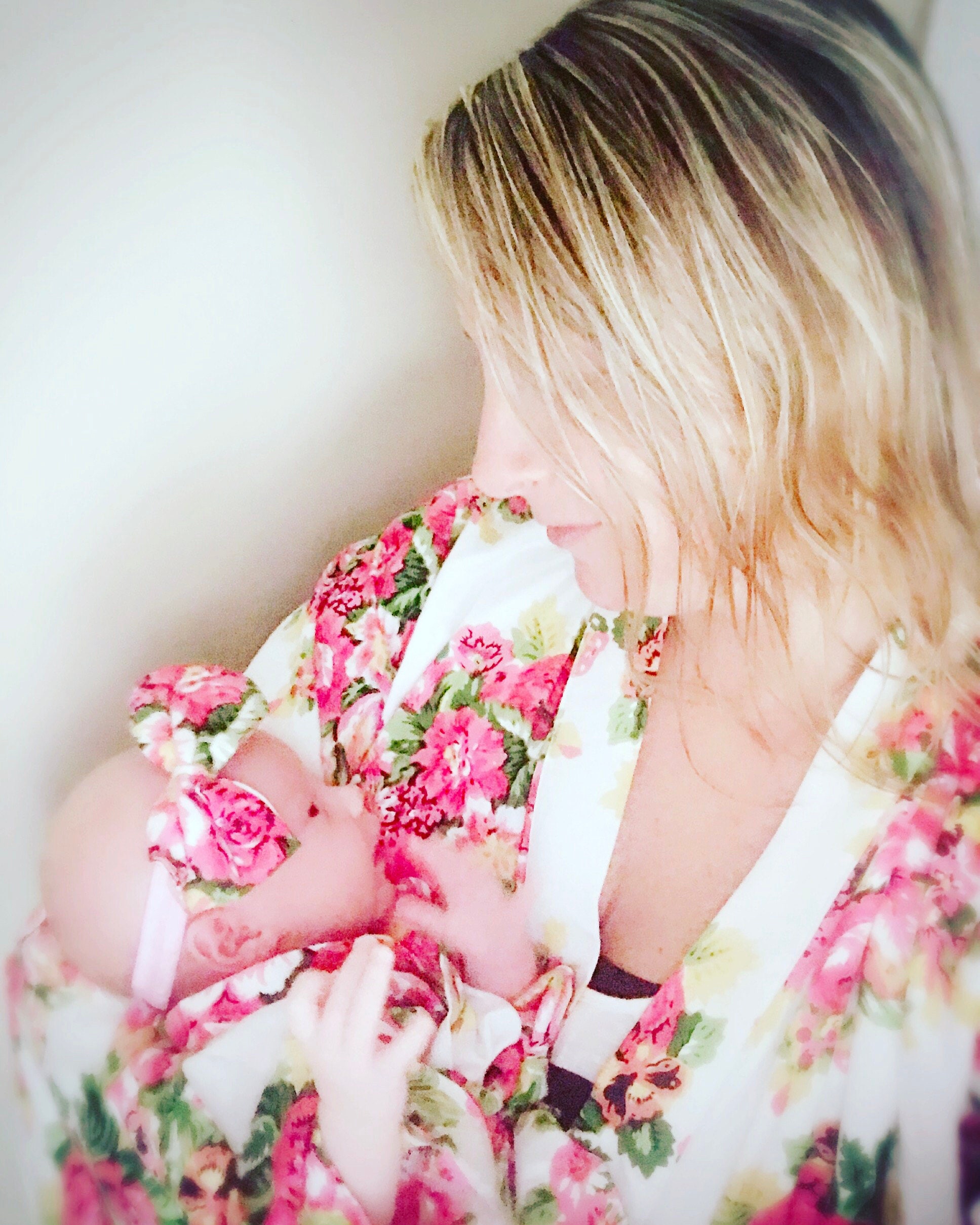 Mommy & Me 2-Piece Set  Messy Mama Messy Babe Cover-up BIB