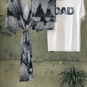 Set accappatoio e fascia coordinati per mamma e me, per bambino. Vestaglia premaman. Copertina per neonato. Regalo per baby shower. Abiti per mamma e me. Maglietta coordinata per papà.