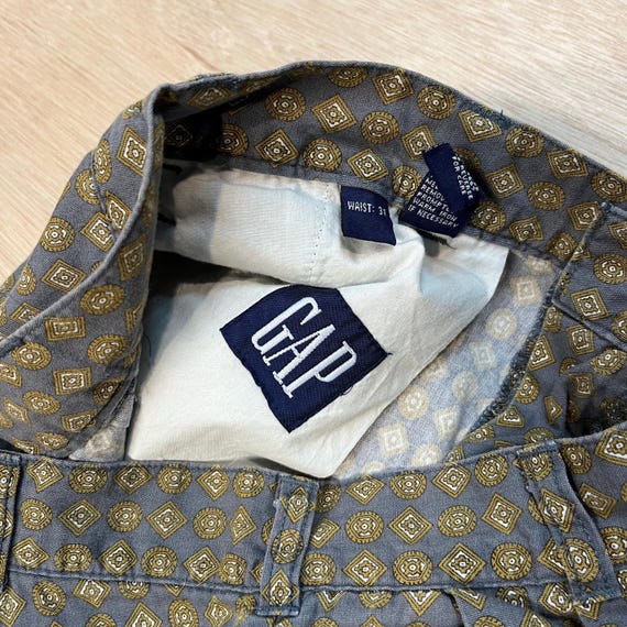Vintage 1990s Gap Patterned Shorts - image 3