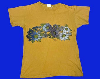 Vintage 1970s Sandbags Hawaii Floral T-shirt