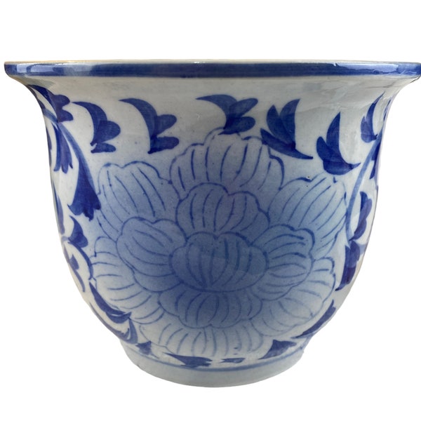 Vintage Chinese Blue and White Jardiniere Planter Pot Lotus Flower Oriental