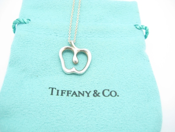 Tiffany & Co. Elsa Peretti Apple Necklace