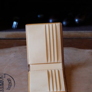 SW Bifold Wallet / Bourbon Horween shell cordoban / Natural Buttero