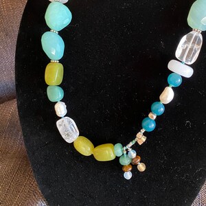 Offset Spring necklace