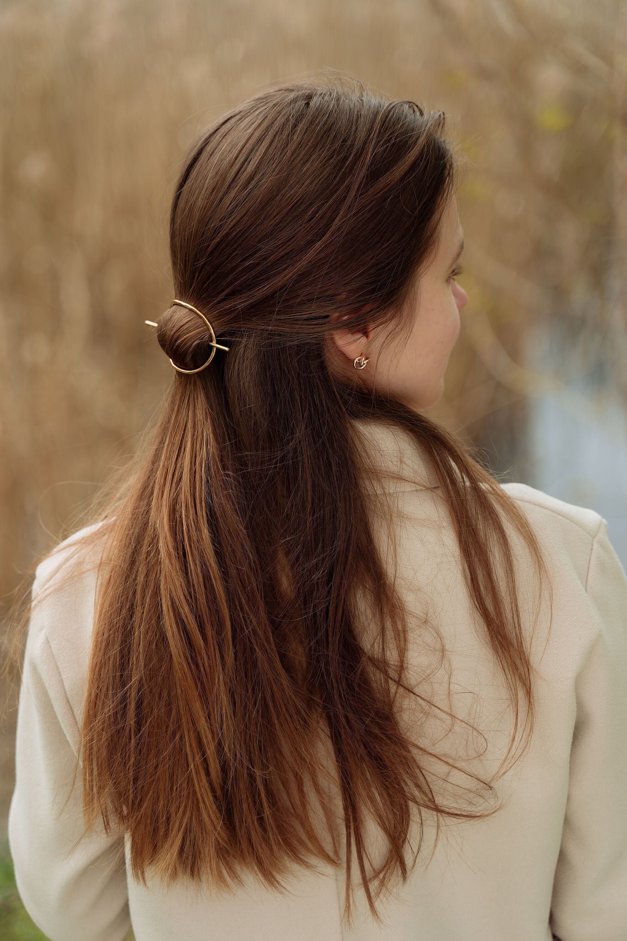 Hair Circle and Stick Hair Oval With Stick Hair Barrette Bun 