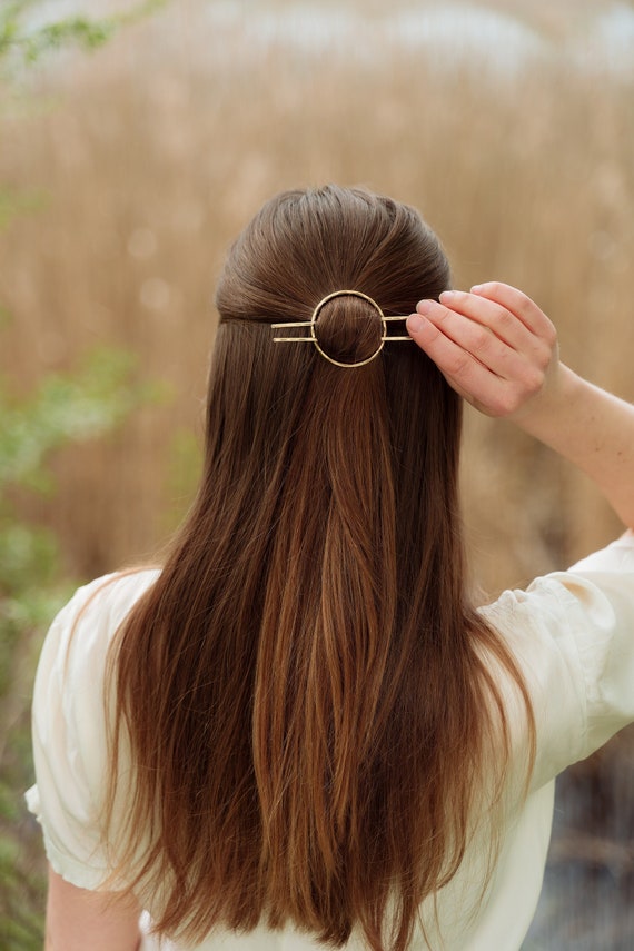 Hammered Circle Hair Clip Minimalist Hair Barrette Brass Hair