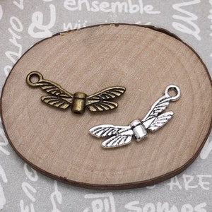 30/100 Pieces Metal dragonfly insect Pendant Necklace Earring Keychain Charm Handmade Jewelry DIY Finding Antique Bronze Silver Color AM0080
